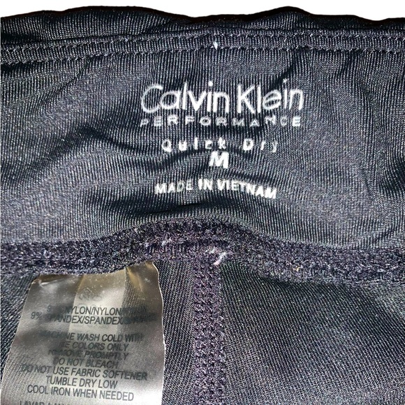 2 pair 1 Price!Calvin Klein Women's Leggings with Ruching on ankles and back. - Picture 4 of 6